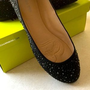 NIB Gianni Bini Black Rhinestone Flats Size 8.5
